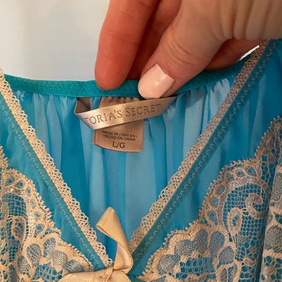 Babydoll Teddy by Victoria’s Secret size L. - Picture 2 of 3